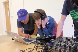 DJ Yellow Sub 5