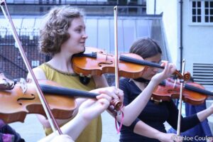 Bonn square violins-Chloe Coules-small
